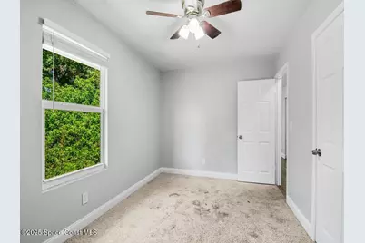 1325 17th Court SW, Vero Beach, FL 32962 - Photo 18