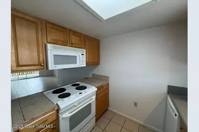 205 Bristol Lane, Melbourne, FL 32935 - Photo 6