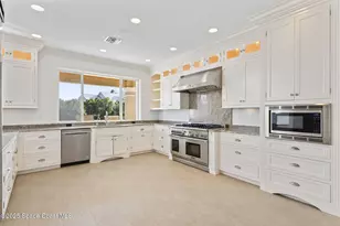 2275 Genesea Ln, Vero Beach, FL 32963 - Photo 12