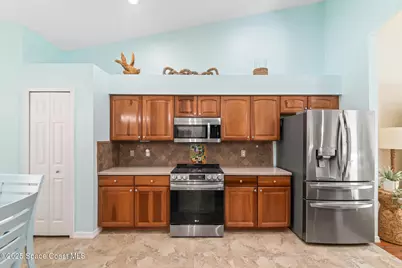 7701 Candlewick Drive, Melbourne, FL 32940 - Photo 22