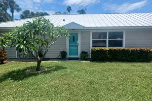 7135 Floridana Ave, Melbourne Beach, FL 32951 - Photo 2