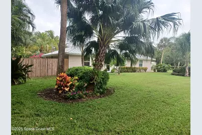 7135 Floridana Avenue, Melbourne Beach, FL 32951 - Photo 4