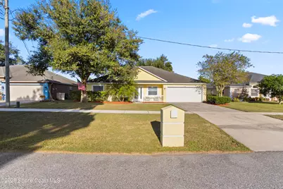 2922 Brandywine Circle, Titusville, FL 32796 - Photo 6