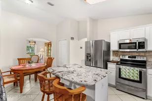 775 Triple Crown Ln, Melbourne, FL 32904 - Photo 10