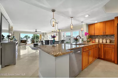 211 S 24th Street #202, Cocoa Beach, FL 32931 - Photo 10