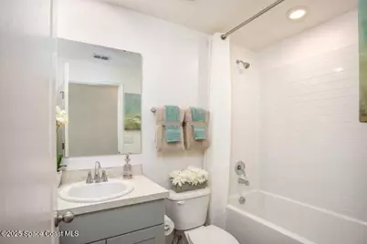 991 La Belle Avenue SW, Palm Bay, FL 32908 - Photo 16