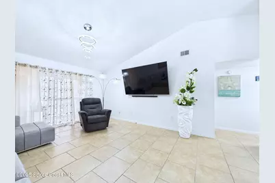 1515 Huntington Lane #924, Rockledge, FL 32955 - Photo 8