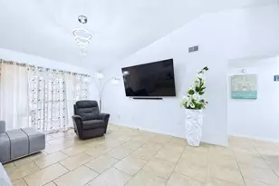 1515 Huntington Ln, Rockledge, FL 32955 - Photo 8