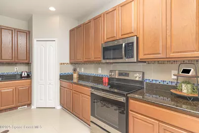 2039 Snapdragon Drive NW, Palm Bay, FL 32907 - Photo 10