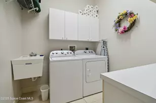 618 Manatee Bay Dr, Cape Canaveral, FL 32920 - Photo 36