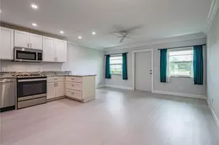 97 Spring Lake Dr, Vero Beach, FL 32962 - Photo 2