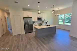 557 Macon St, Palm Bay, FL 32908 - Photo 8