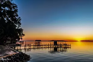 449 S Garcon Point Rd, Milton, FL 32583 - Photo 128