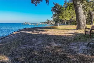 449 S Garcon Point Rd, Milton, FL 32583 - Photo 122