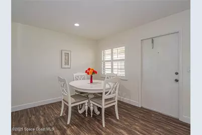 76 Royal Oak Drive #205, Vero Beach, FL 32962 - Photo 8
