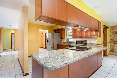 755 Haftez Street NE, Palm Bay, FL 32907 - Photo 8