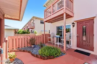 712 Sea Palm Ln, Satellite Beach, FL 32937 - Photo 4