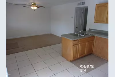 1715 Dixon Boulevard #104, Cocoa, FL 32922 - Photo 6