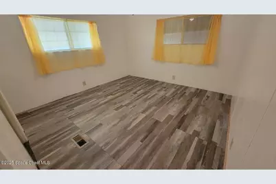 566 Marnie Circle, Melbourne, FL 32904 - Photo 10