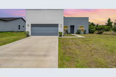 728 Daysland Avenue SW, Palm Bay, FL 32908 - Photo 1