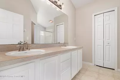 13206 Biscayne Drive, Grand Island, FL 32735 - Photo 14