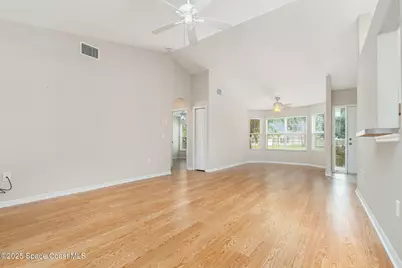 13206 Biscayne Drive, Grand Island, FL 32735 - Photo 2