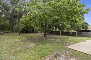 1456 Saxony Rd SW, Palm Bay, FL 32908 - Photo 22