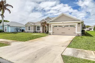 1121 Morgan Cir NE, Palm Bay, FL 32905 - Photo 4