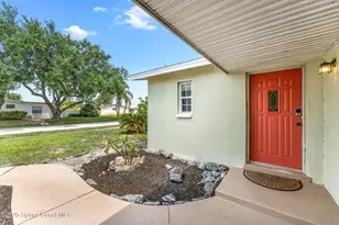 947 Bluewater Dr, Indian Harbour Beach, FL 32937 - Photo 2