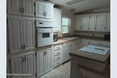 1335 Barefoot Circle, Barefoot Bay, FL 32976 - Photo 14