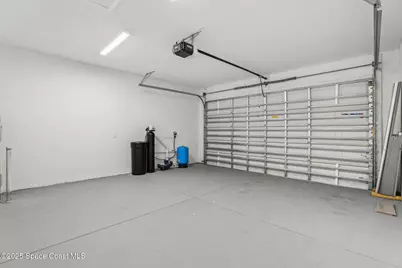 1049 Towhlen Street SE, Palm Bay, FL 32909 - Photo 40