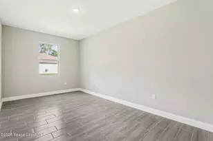 1049 Towhlen St SE, Palm Bay, FL 32909 - Photo 32