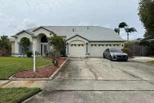 1461 Wellington Cir, Rockledge, FL 32955 - Photo 2