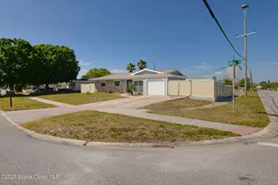 858 Bianca Dr NE, Palm Bay, FL 32905 - Photo 2
