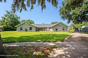 1980 London Town Ln, Titusville, FL 32796 - Photo 2