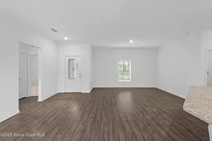 590 Entrada St SE, Palm Bay, FL 32909 - Photo 8