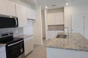 162 Anderson Ave NE, Palm Bay, FL 32907 - Photo 4