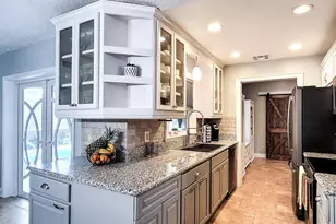 518 Fernandina St NW, Palm Bay, FL 32907 - Photo 4