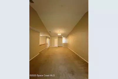 1040 Venetian Drive #203, Melbourne, FL 32904 - Photo 6