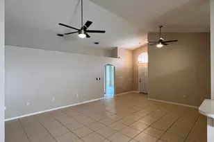 2540 Alicia Ln, Melbourne, FL 32935 - Photo 4