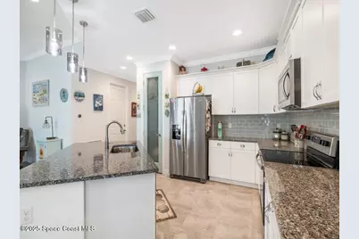 2557 Bella Vista Circle, Vero Beach, FL 32966 - Photo 16