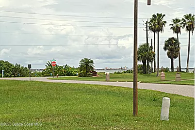 285 Utopia Circle, Merritt Island, FL 32952 - Photo 28