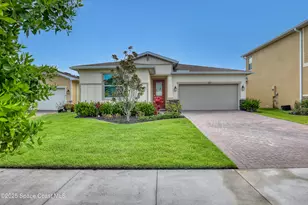 507 Veridian Cir NW, Palm Bay, FL 32907 - Photo 2