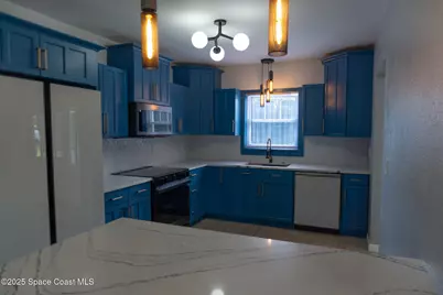 1712 Pineapple Avenue, Melbourne, FL 32935 - Photo 10