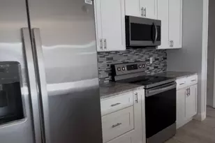 1068 Corbin Cir SW, Palm Bay, FL 32908 - Photo 4