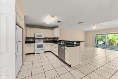 36 Sunset Street, Satellite Beach, FL 32937 - Photo 8