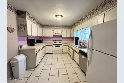 101 S Singleton Avenue, Titusville, FL 32796 - Photo 4