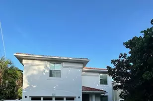 7354 S Hwy A1A, Melbourne Beach, FL 32951 - Photo 1