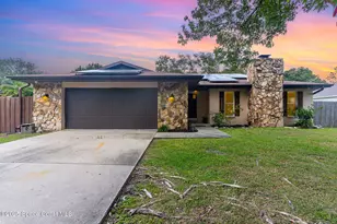 1139 Hutchins St SE, Palm Bay, FL 32909 - Photo 2