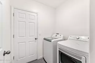 1076 Dugan CIR SE, Palm Bay, FL 32909 - Photo 30